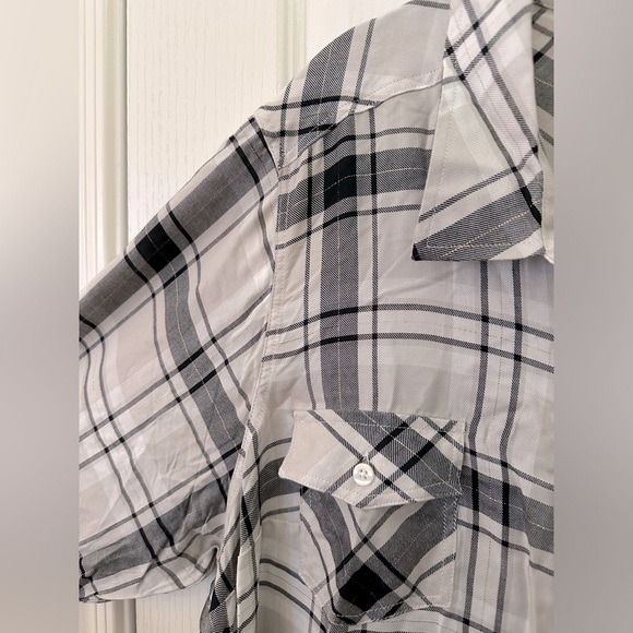 🖤TORRID Plaid Button-Front Longline Shirt Kimono with Side Slits NWT - Picture 8 of 12